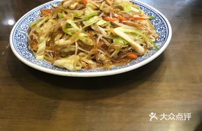 Stir-fried Glass Noodles with Cabbage