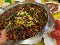 -乡土特色.冷锅鱼.牦牛肉汤锅