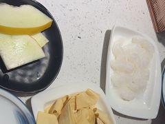 -三江源活鱼现烤(维多利摩尔城店)