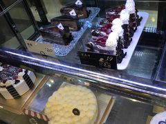 -红跑车蛋糕世界(网巾市店)