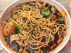 -正宗襄阳一桥陈家牛肉面