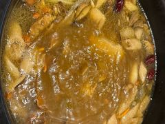 -菌乡缘·野生菌蒸汽鱼火锅(江边夜市店)