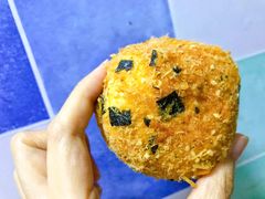 -金色麦甜糕点(面包.蛋糕.华苑店)