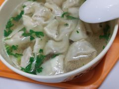-周震馄饨