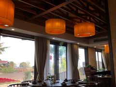 靠窗位-新木器时代餐厅(太湖新天地店)