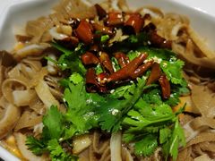 -皇城根·鲁菜济南菜·吊炉烤鸭·炒鸡鱼头(济南旗舰店)