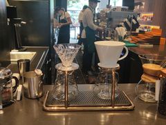 -星巴克(杭州湖滨银泰E区店)