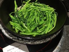 -蛙蛙叫·干锅年代(钻石广场店)