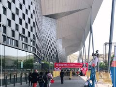 -东浩兰生上海世博展览馆