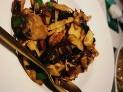 -关东小磨东北菜(漕河泾印象城店)