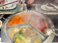 -廖掌柜·重庆鲜货火锅(上海首店)