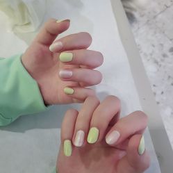 -蜜丝卡伦美甲美睫半永久