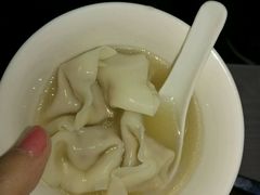 -周震馄饨