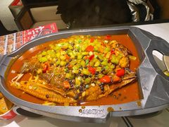 -江边城外烤全鱼(世茂广场店)