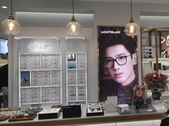 -无界眼镜MaxLess(南翔印象城店)