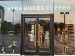 门面-星巴克(泰安万达店)