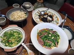-宴小馆·小海鲜青岛菜(五四广场店)