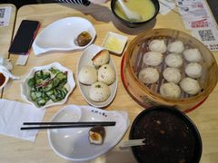 -玖鲜小笼(中山广场店)