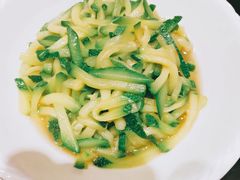 -湘潭九龙鱼头店(城南西路店)