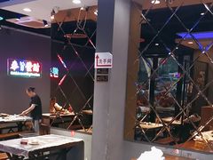 -老街烧烤大排档·地道湖北菜·龙虾馆(汉口火车站店)