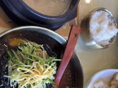 -服务大楼冷面(延大店)