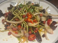 -老兰家传统烧烤炒菜泡馍(小南门店)