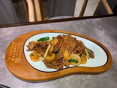 -闫府私房菜·老字号(恒隆店)