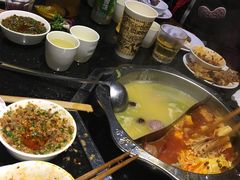 -香天下·四川火锅(安镇大润发店)