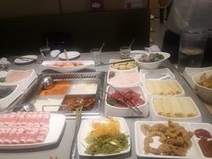 -海底捞火锅(旭辉MALL店)