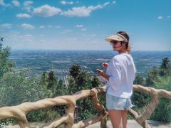 -鬼笑石后山停车场