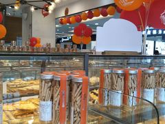 面包甜点陈列柜-面包新语(上地华联店)