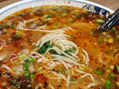 -西部马华清真兰州牛肉面·烧烤夜市(三里河店)