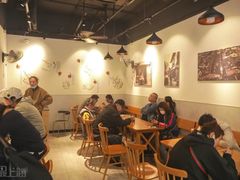 大堂-梦花街馄饨店(中华苑店)