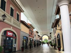 -佛罗伦萨小镇广佛名品奥特莱斯(疏港路店)