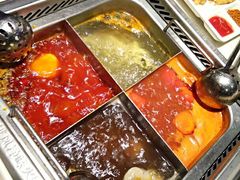 四宫格锅底-海底捞火锅(亲子主题北金鹰店)