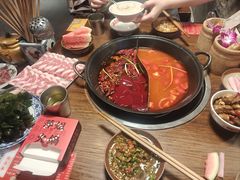 -萍姐火锅·公路夜市(武汉首店)