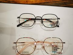 -镜客眼镜(浦江欢乐颂店)