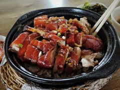 广东烧鹅仔饭-煲煲香快餐(南京路店)