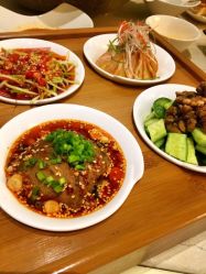 -华美达光谷大酒店·宴会厅