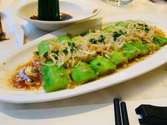 蒜茸金蒜蒸丝瓜-港丽餐厅(高德置地店)