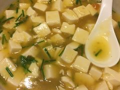 蟹粉豆腐-君豪蟹都·湖景·农家乐(蟹舫苑店)