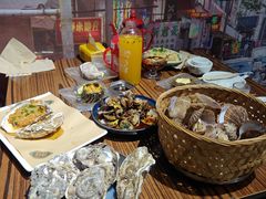 -蚝堡海鲜·威海菜·海肠捞饭·烧烤·亚洲吃蚝公司(幸福门店)