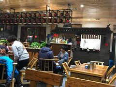大堂-小院烤肉(公园南路店)