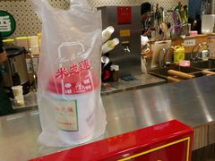 港式現拉絲襪奶茶-美芝莲(东方宝泰店)