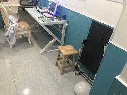 -黑奥秘脱发白发中心