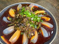 -茂县小辣椒川菜馆-羌家铜锅土火锅