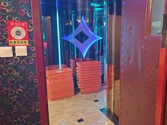 -路边边.炒菜烧烤.音乐餐厅(良乡长虹店)