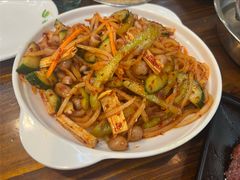 -韩风烤牛肉冷面店