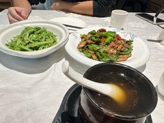 -鄱阳湖·江西小炒·瓦罐煨汤(五道口店)