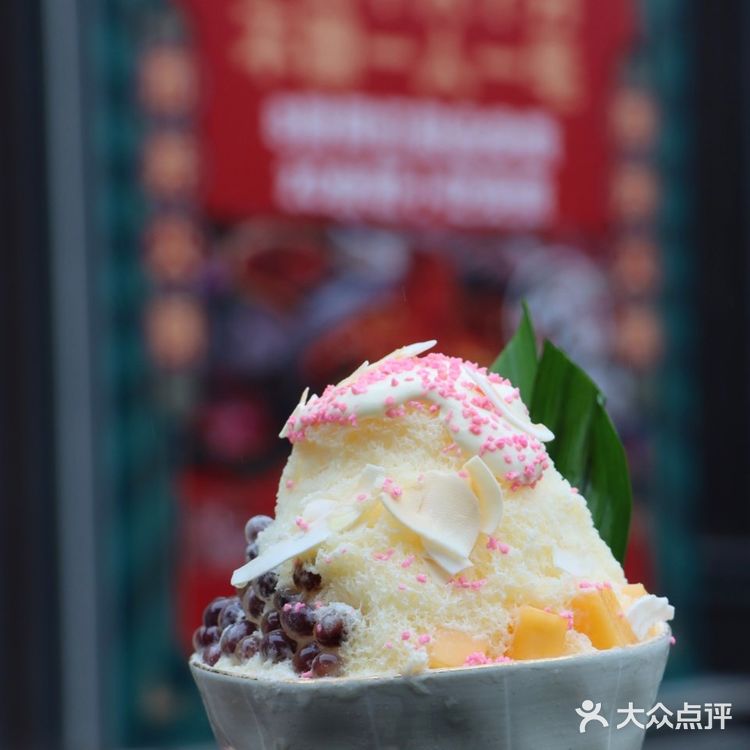 8款甜品+20款小吃随便吃|这家火锅，我爱了